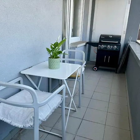 105m2 With Balcony Luksemburg