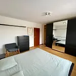 105m2 With Balcony Daire Lüksemburg