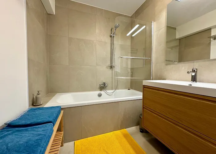 105m2 With Balcony * Luxemburg